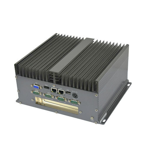 IPC-P700系列｜IPC-P716 / IPC-P720 / IPC-P730 多功能工控机